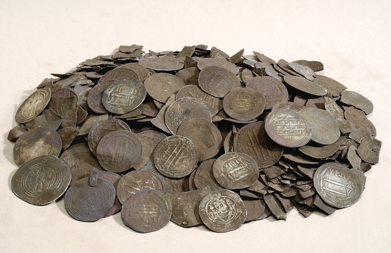 En hög med mynt från vikingatiden